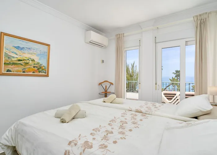 Апартаменти Wonderful Penthouse *